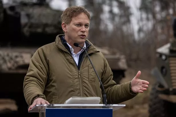 Grant Shapps' plane 'hacked by Putin’s Russian forces', suspect RAF pilots